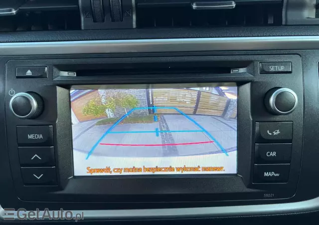 TOYOTA Auris 1.4 D-4D Edition