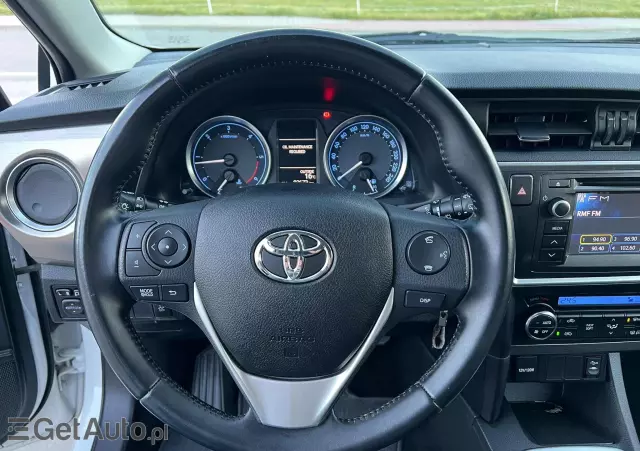 TOYOTA Auris 1.4 D-4D Edition