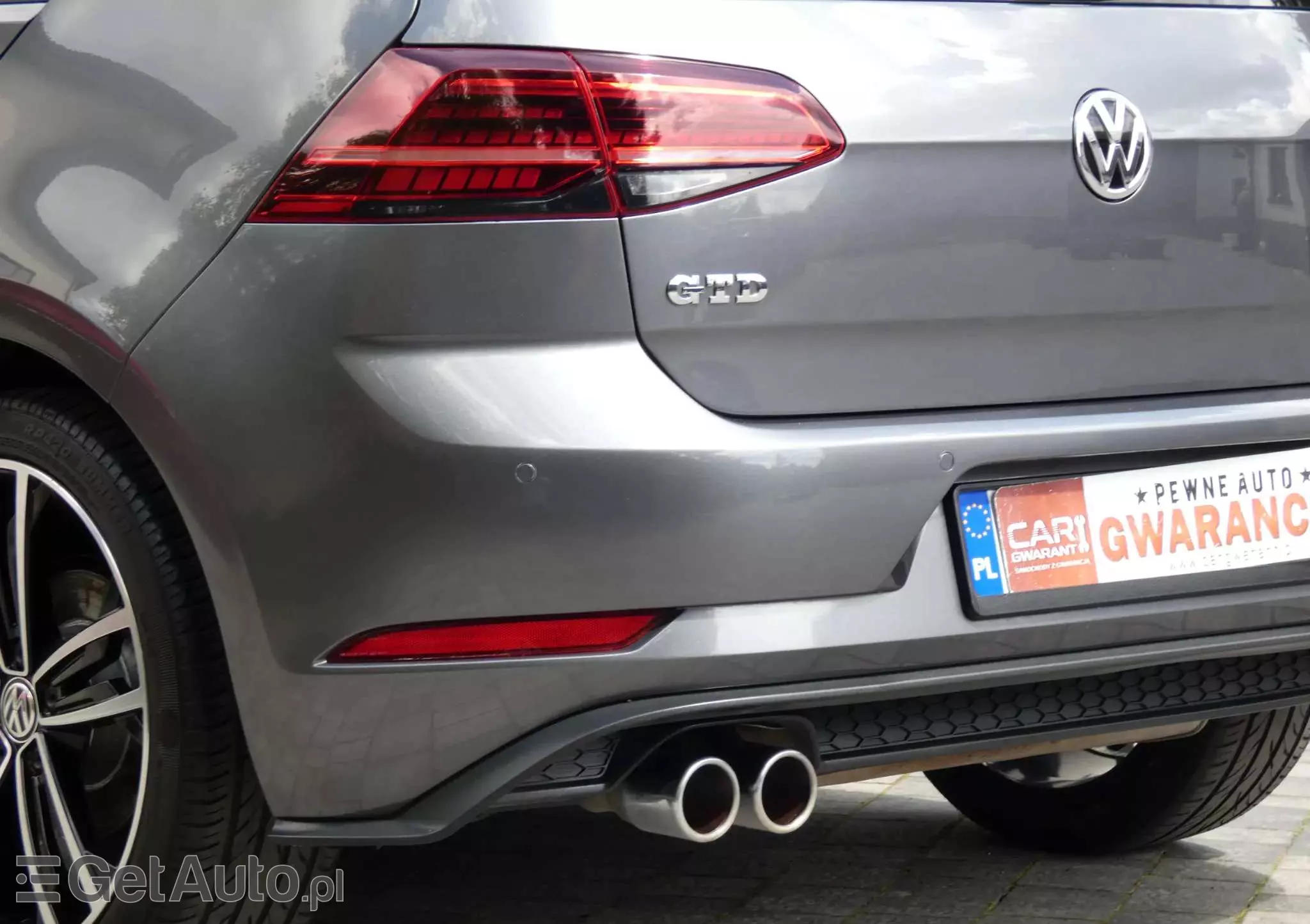 VOLKSWAGEN Golf VII 2.0 TDI BMT GTD