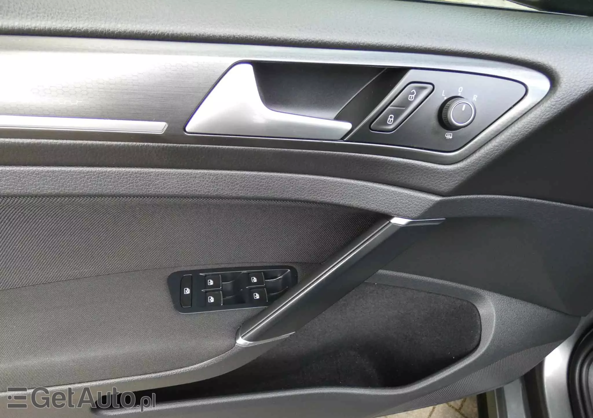 VOLKSWAGEN Golf VII 2.0 TDI BMT GTD