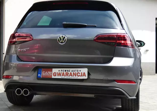 VOLKSWAGEN Golf VII 2.0 TDI BMT GTD