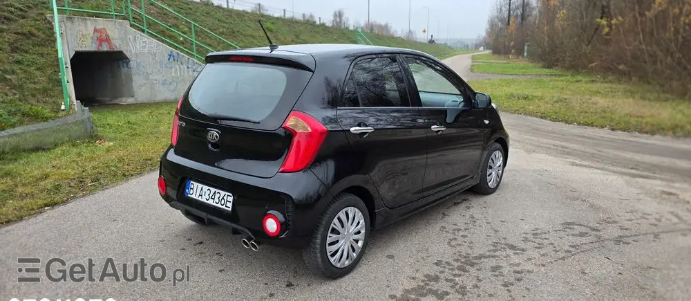 KIA Picanto 1.2 Fifa World Cup Edition