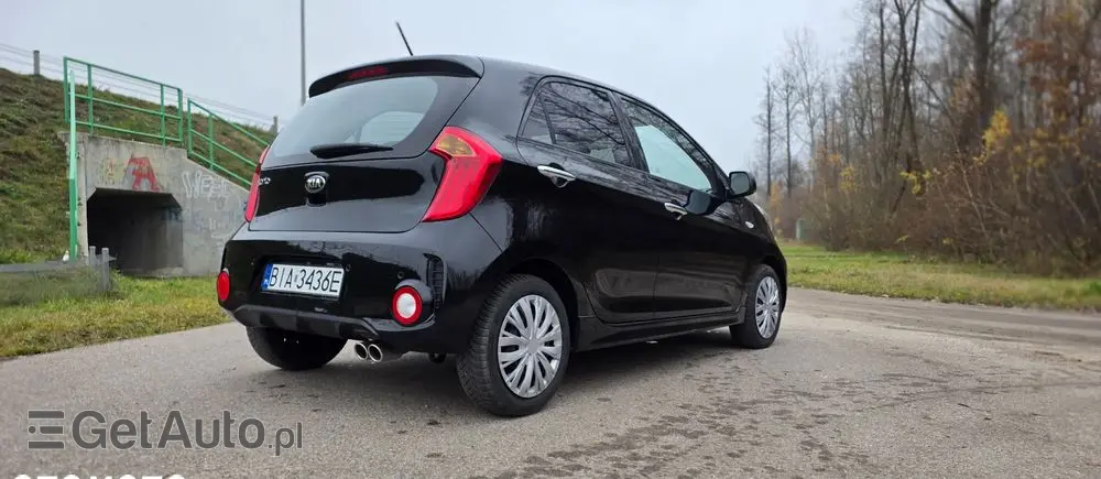 KIA Picanto 1.2 Fifa World Cup Edition