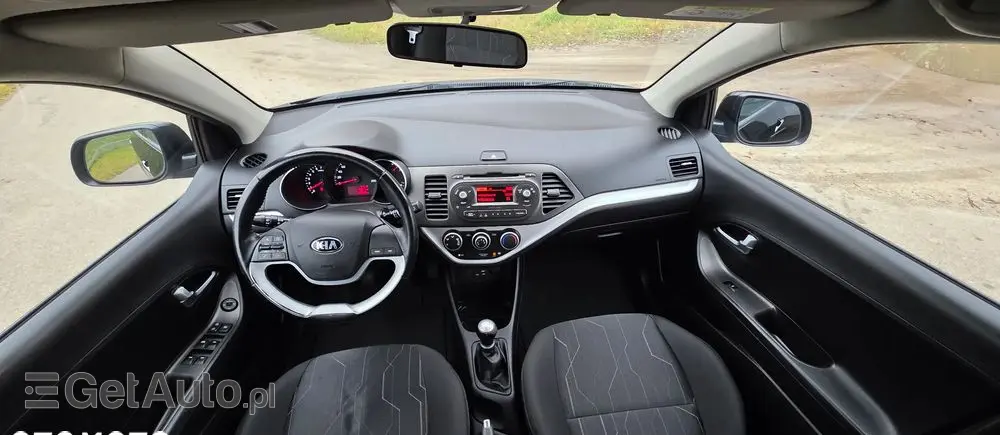 KIA Picanto 1.2 Fifa World Cup Edition