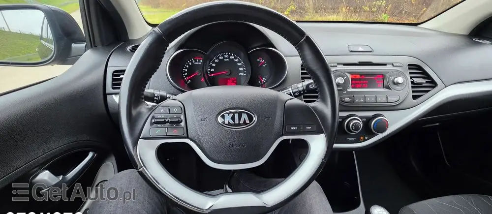 KIA Picanto 1.2 Fifa World Cup Edition