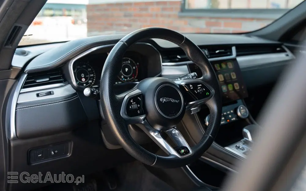 JAGUAR F-Pace D165 AWD R-Dynamic S