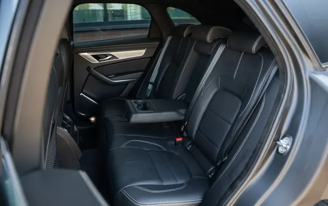 JAGUAR F-Pace D165 AWD R-Dynamic S