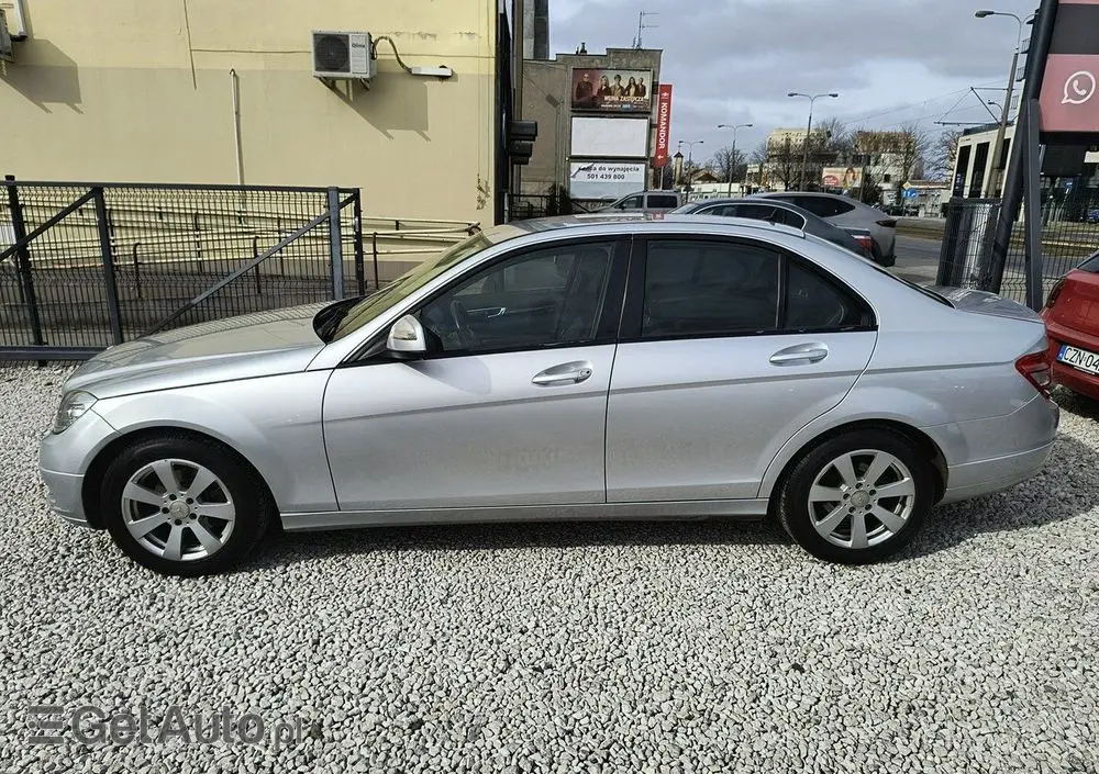 MERCEDES-BENZ Klasa C 180 Kompressor Elegance