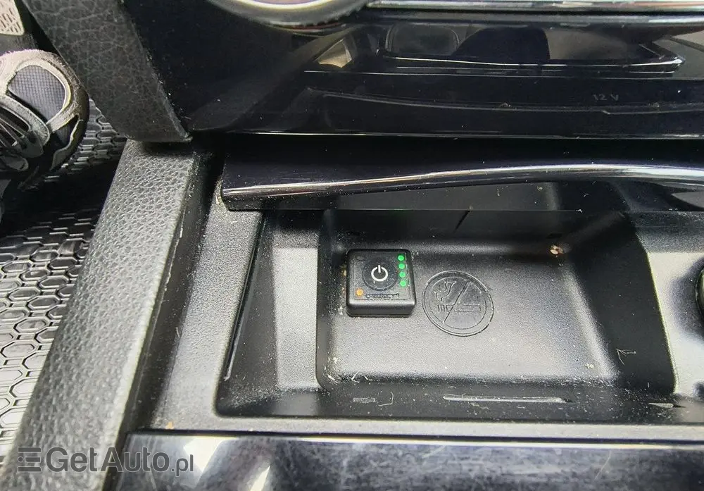 MERCEDES-BENZ Klasa C 180 Kompressor Elegance