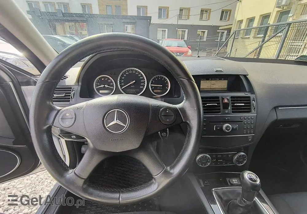MERCEDES-BENZ Klasa C 180 Kompressor Elegance