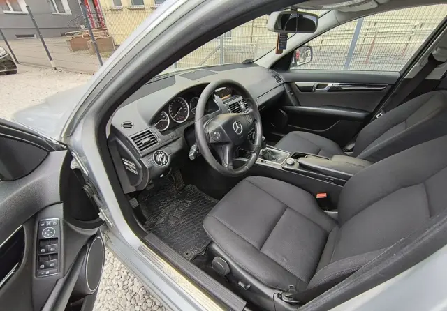 MERCEDES-BENZ Klasa C 180 Kompressor Elegance