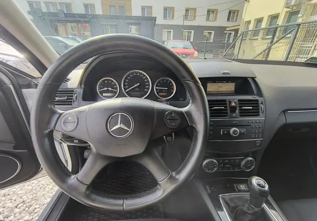 MERCEDES-BENZ Klasa C 180 Kompressor Elegance