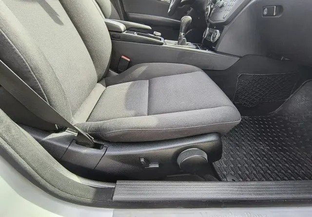 MERCEDES-BENZ Klasa C 180 Kompressor Elegance