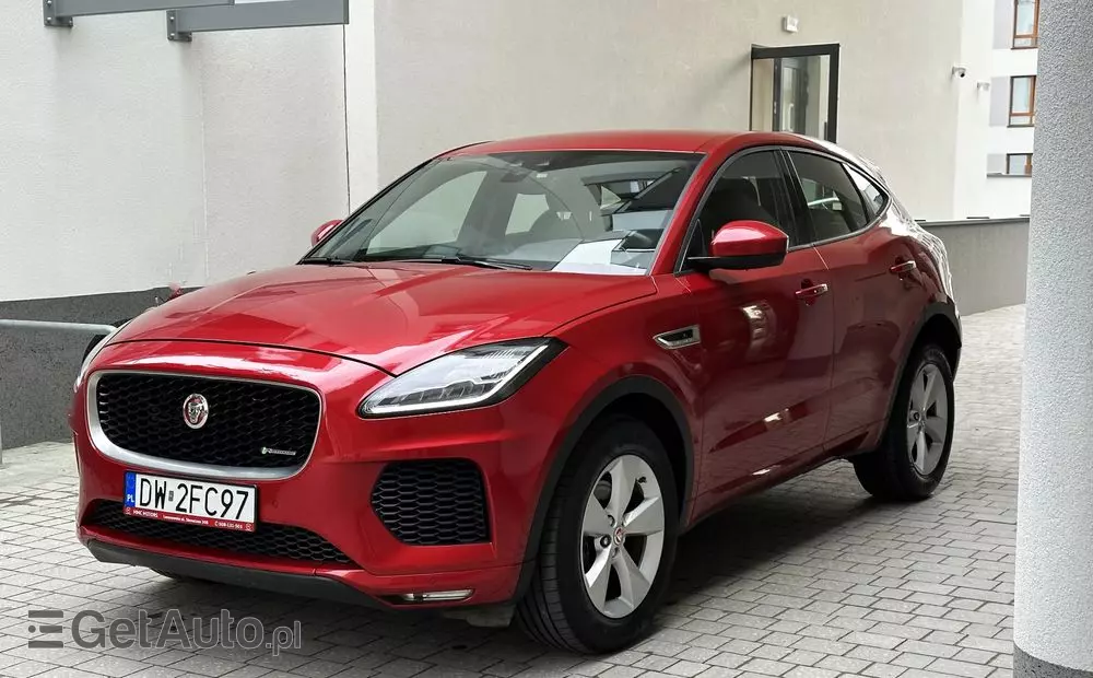 JAGUAR E-Pace 