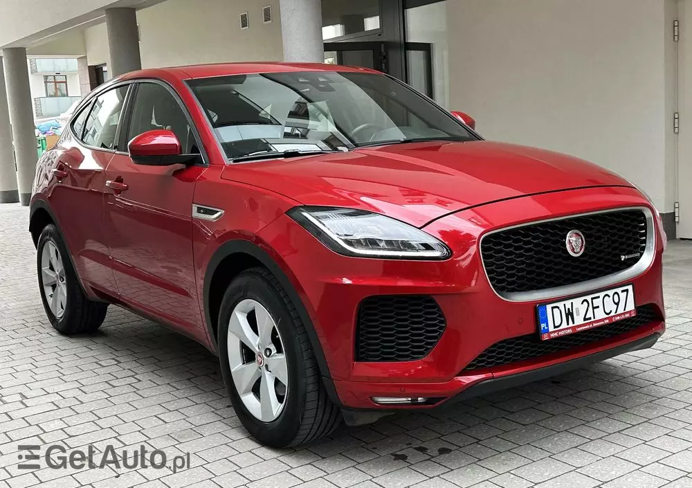 JAGUAR E-Pace 