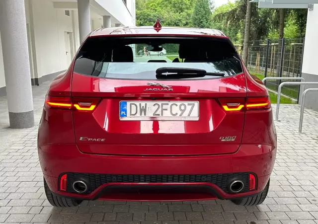 JAGUAR E-Pace 