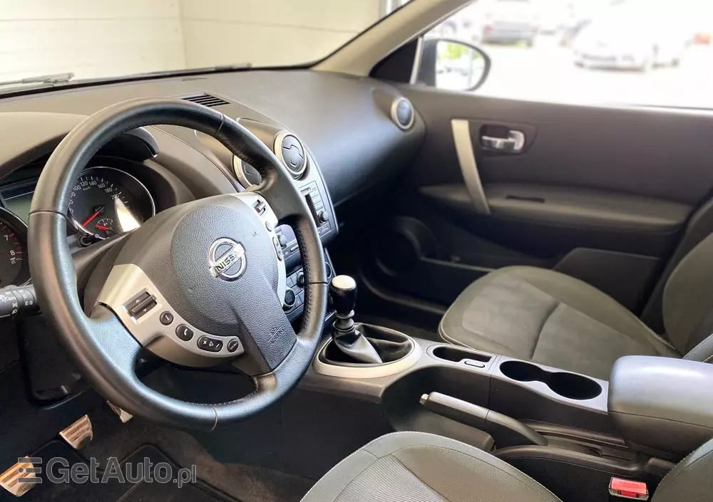 NISSAN Qashqai 2.0 I-Way