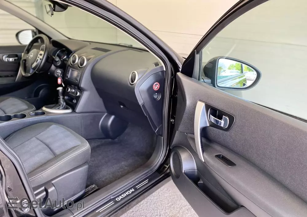 NISSAN Qashqai 2.0 I-Way