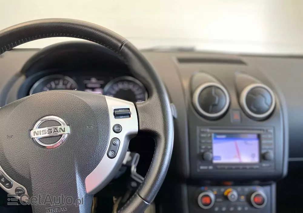 NISSAN Qashqai 2.0 I-Way