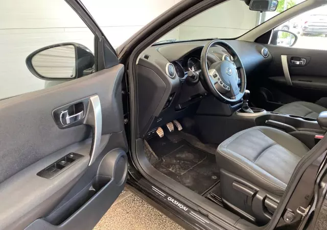 NISSAN Qashqai 2.0 I-Way