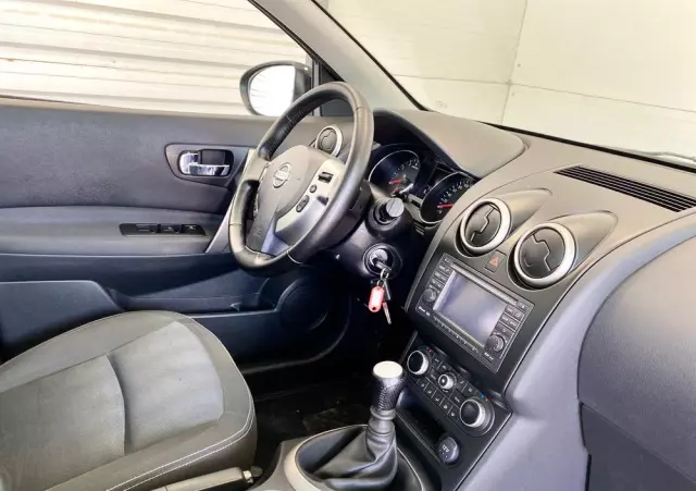 NISSAN Qashqai 2.0 I-Way