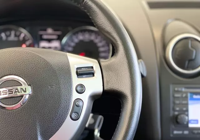 NISSAN Qashqai 2.0 I-Way