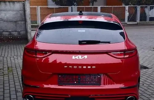 KIA Proceed 