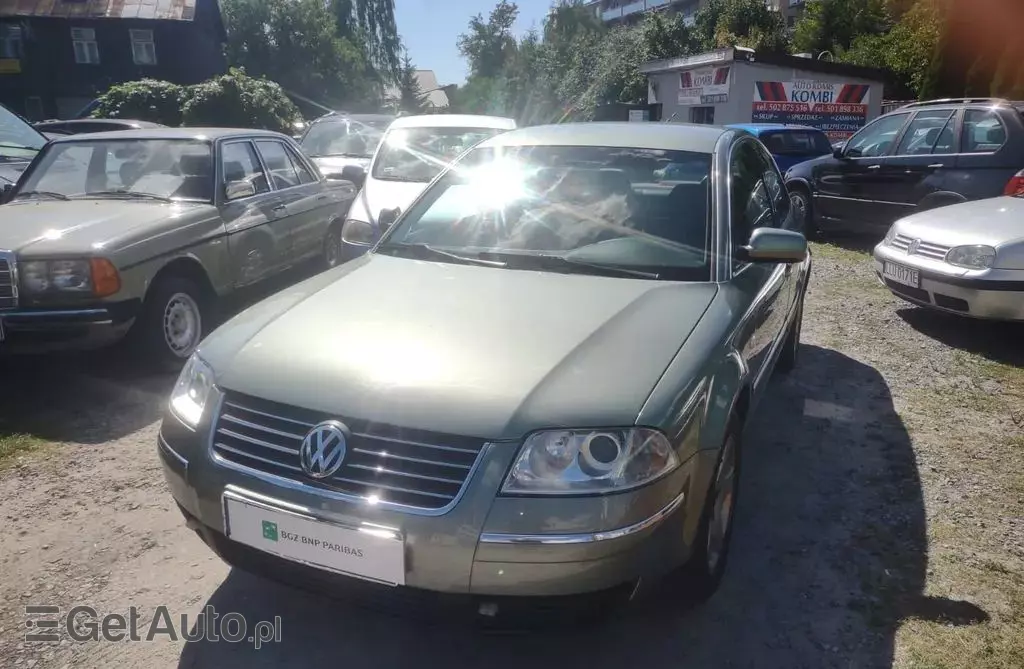 VOLKSWAGEN Passat 2.5 TDI (150 KM)