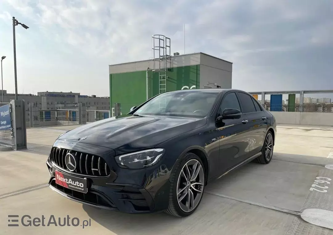 MERCEDES-BENZ Klasa E AMG 53 4-Matic+