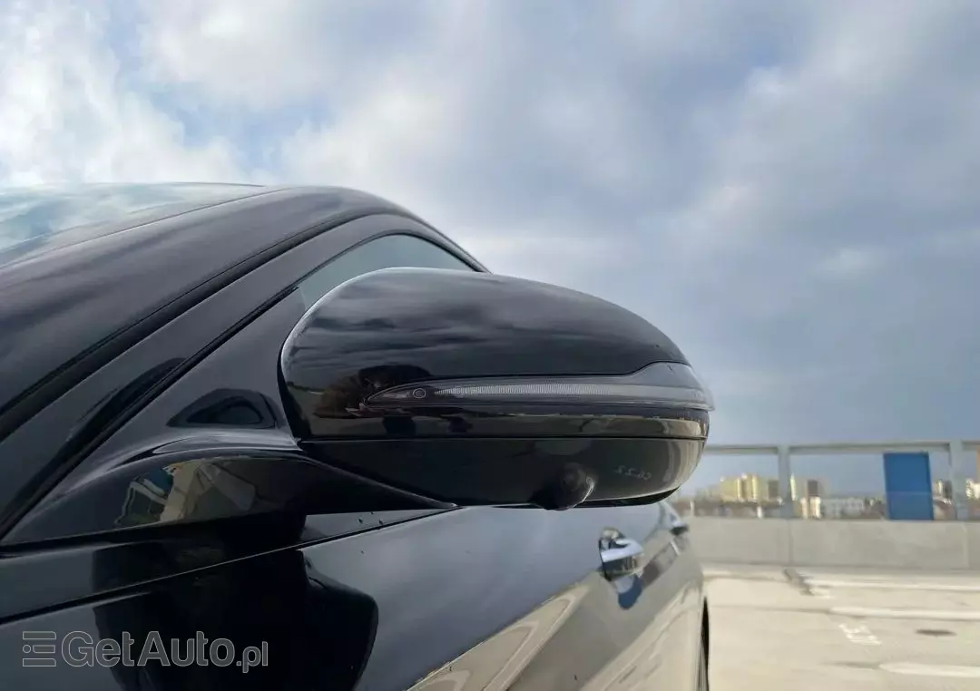 MERCEDES-BENZ Klasa E AMG 53 4-Matic+