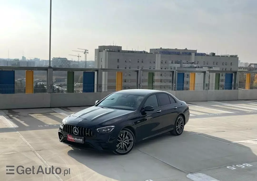 MERCEDES-BENZ Klasa E AMG 53 4-Matic+