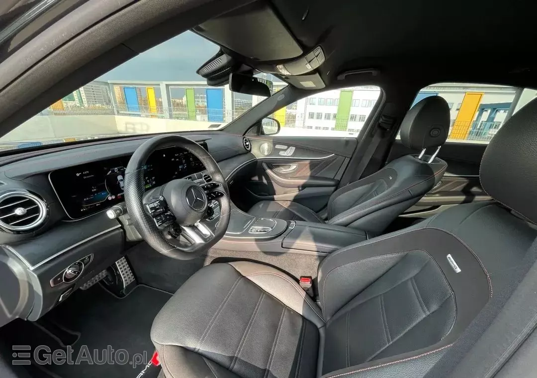 MERCEDES-BENZ Klasa E AMG 53 4-Matic+