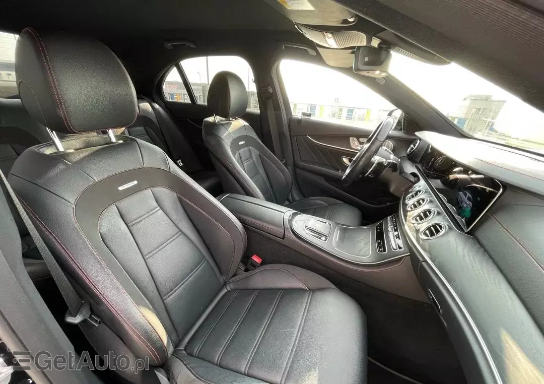 MERCEDES-BENZ Klasa E AMG 53 4-Matic+