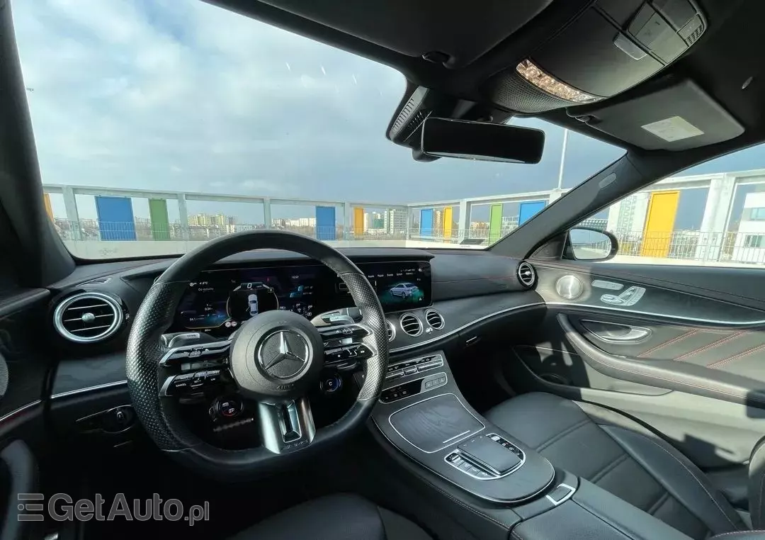 MERCEDES-BENZ Klasa E AMG 53 4-Matic+
