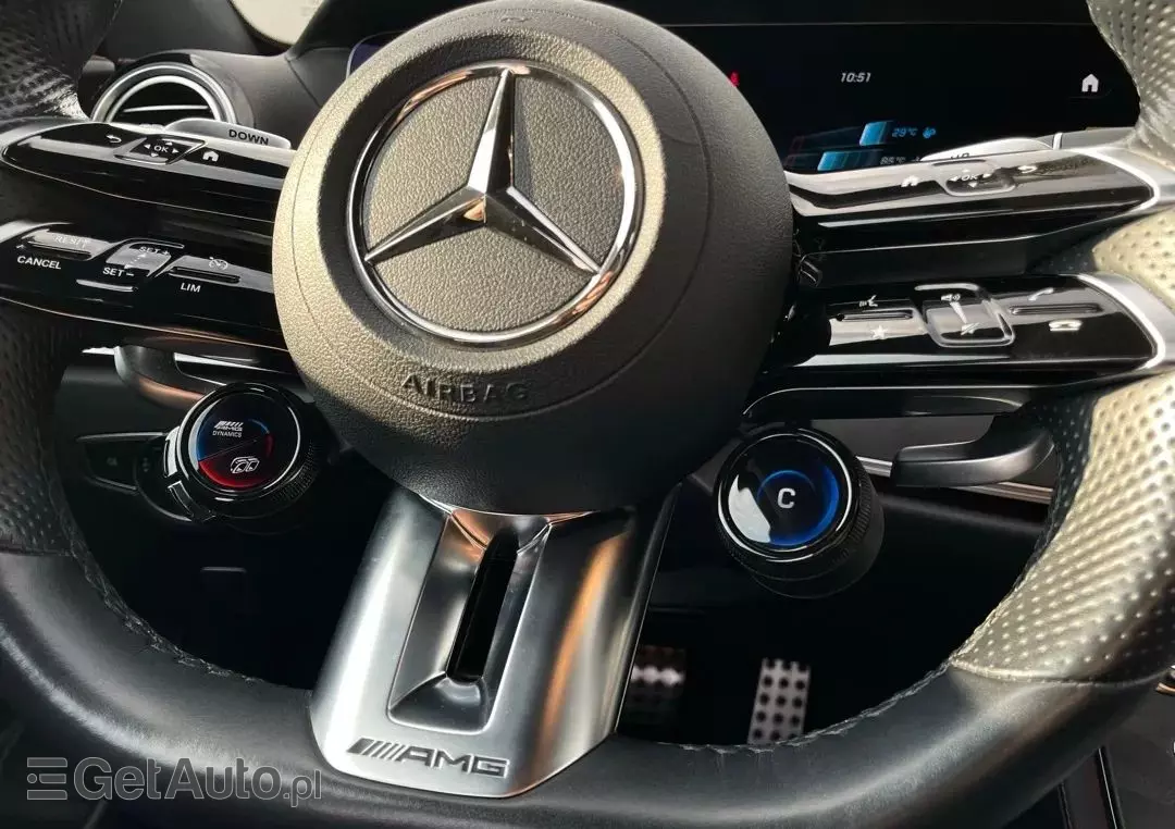 MERCEDES-BENZ Klasa E AMG 53 4-Matic+