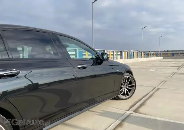 MERCEDES-BENZ Klasa E AMG 53 4-Matic+