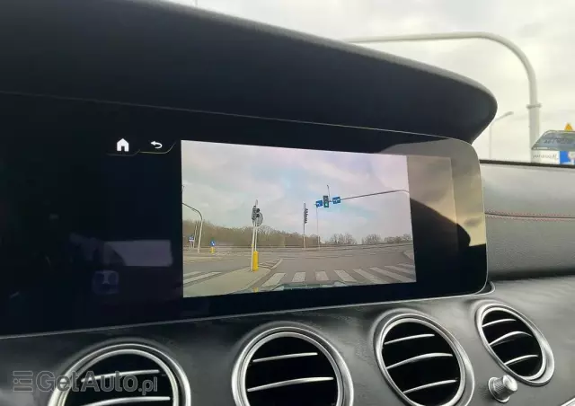 MERCEDES-BENZ Klasa E AMG 53 4-Matic+