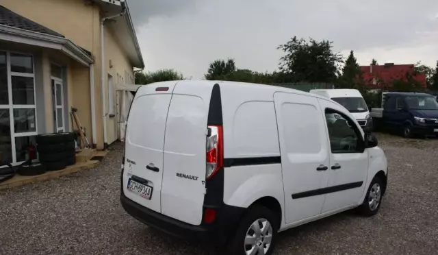 RENAULT Kangoo 