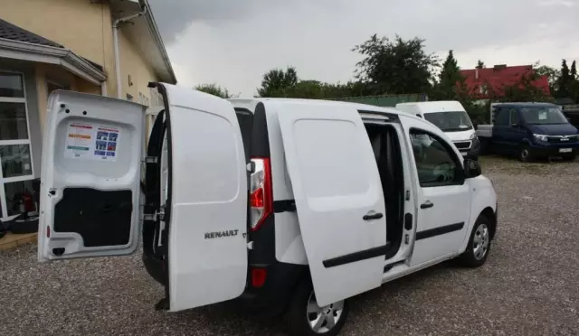 RENAULT Kangoo 