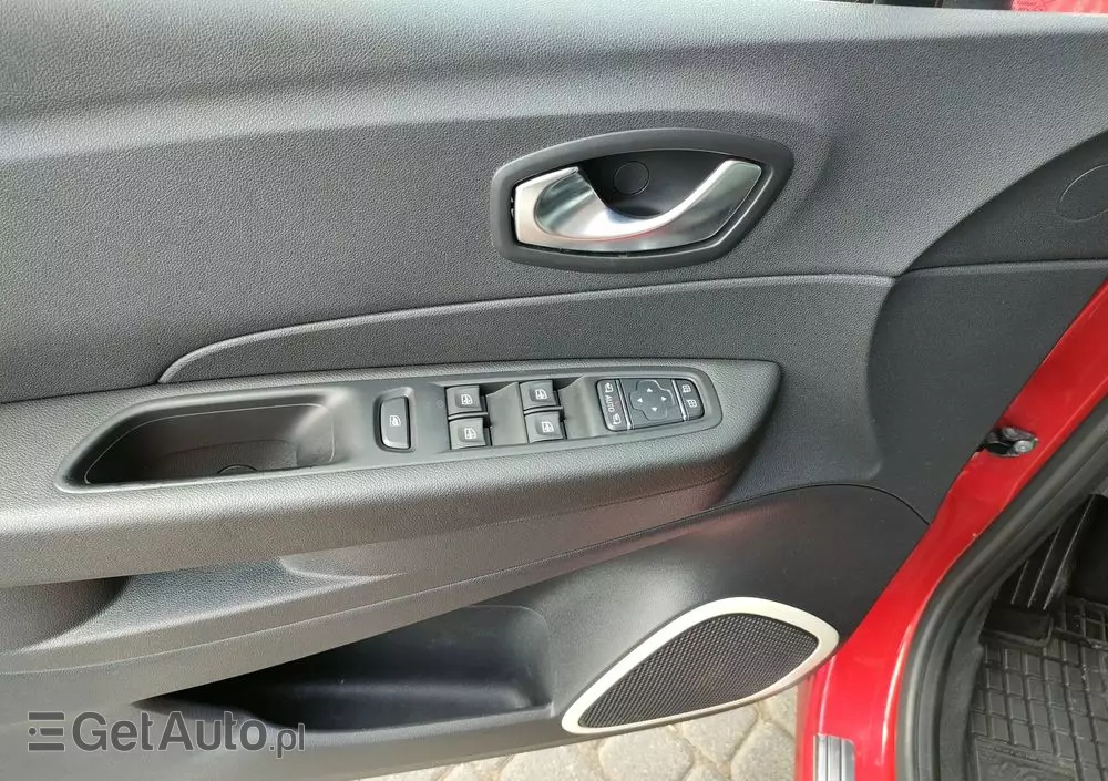 RENAULT Captur 0.9 Energy TCe Life EU6