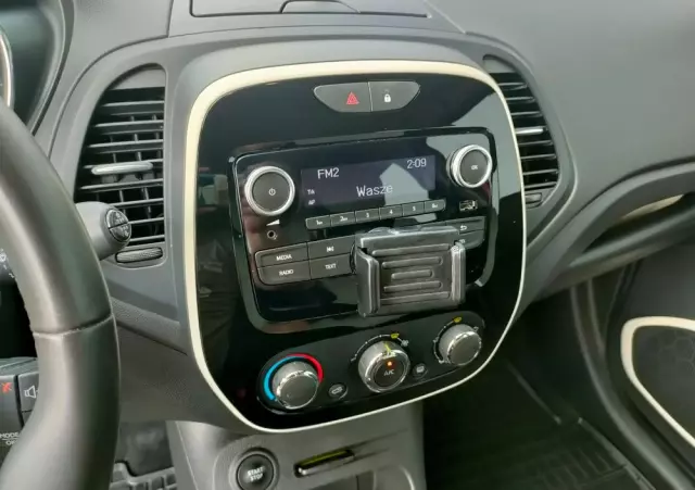 RENAULT Captur 0.9 Energy TCe Life EU6