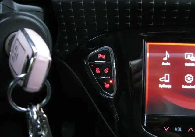 OPEL Adam 1.2 ecoFLEX Start/Stop White Link