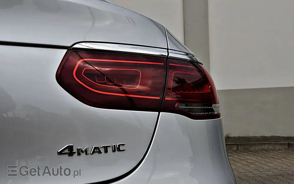 MERCEDES-BENZ GLC 200 4-Matic