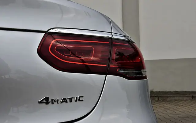 MERCEDES-BENZ GLC 200 4-Matic