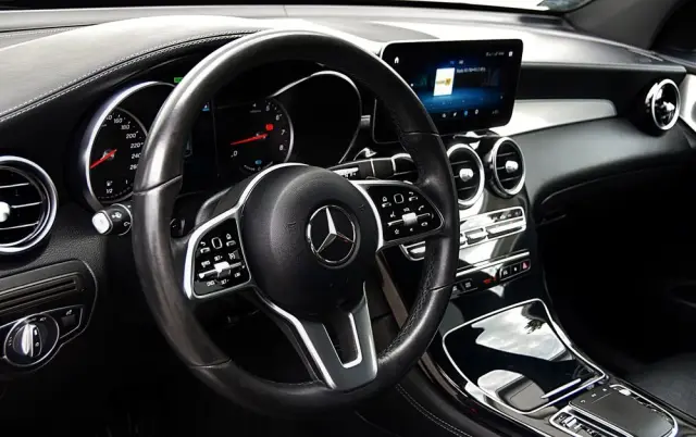 MERCEDES-BENZ GLC 200 4-Matic