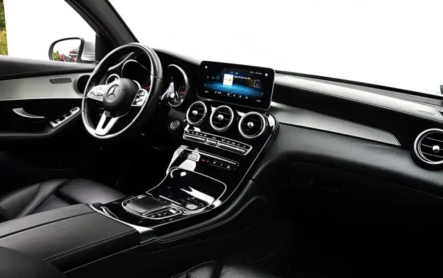 MERCEDES-BENZ GLC 200 4-Matic