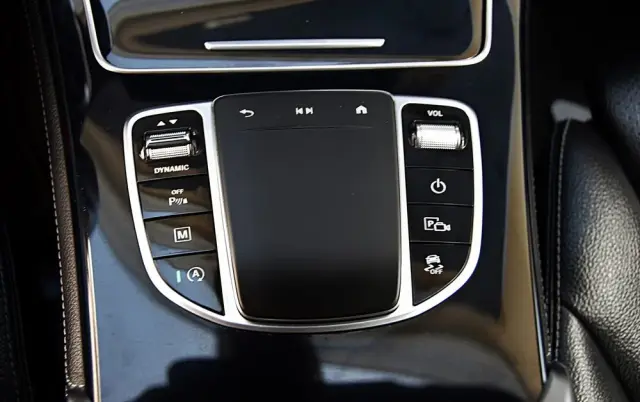 MERCEDES-BENZ GLC 200 4-Matic