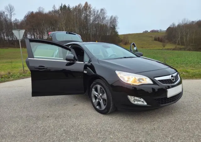 OPEL Astra 1.7 CDTI Enjoy