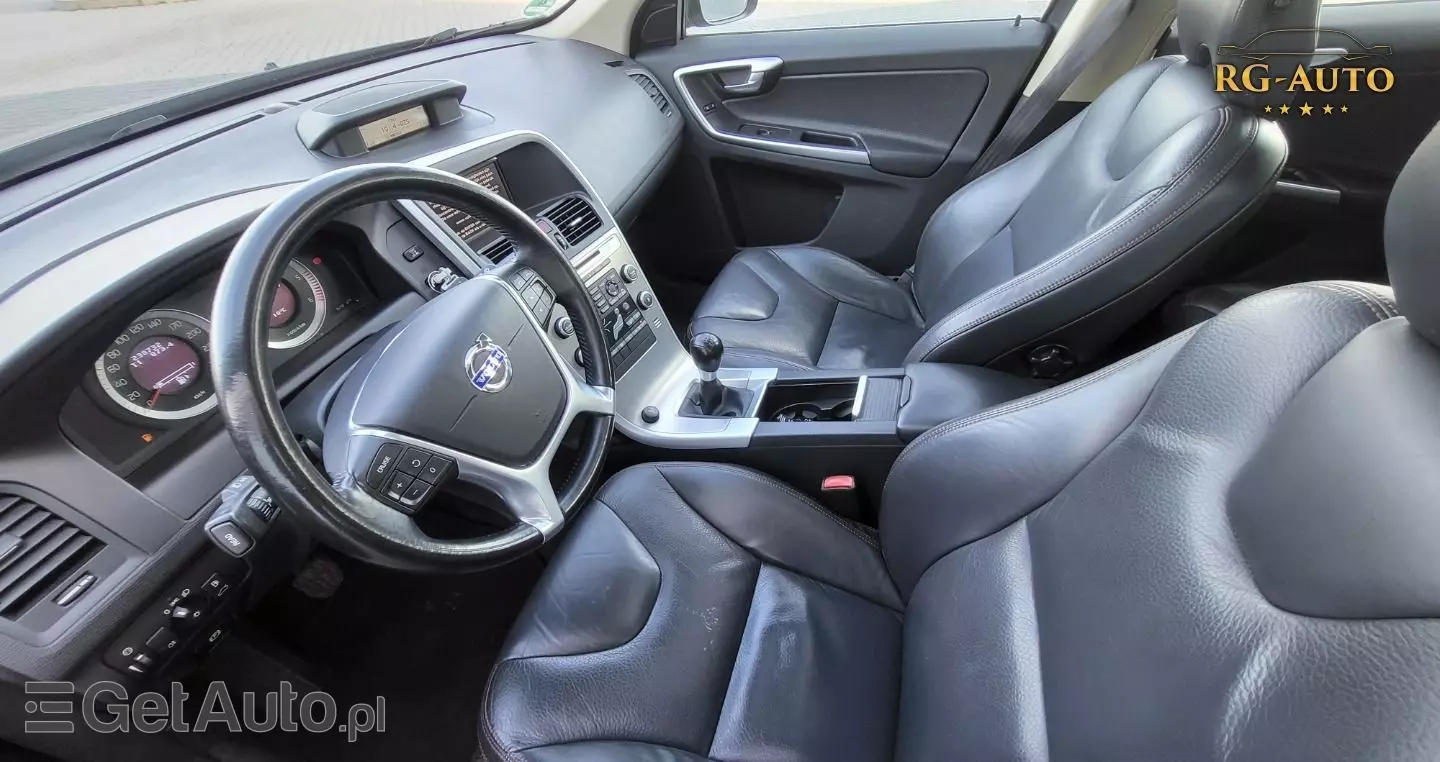 VOLVO XC 60 