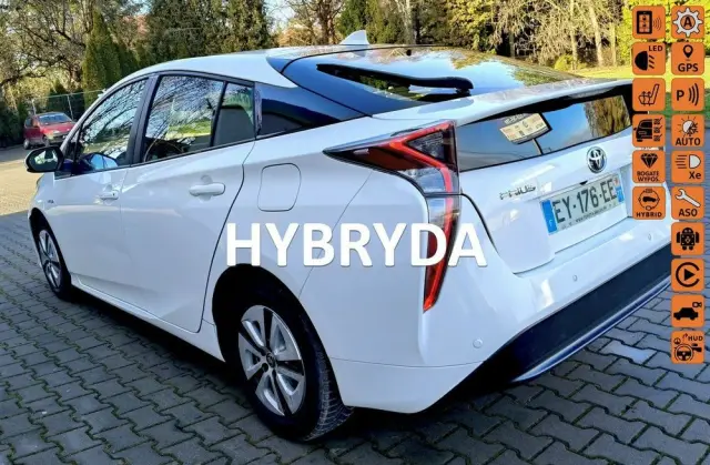 TOYOTA Prius 1.8 Hybrid Executive